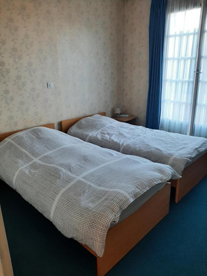 Villa Les Cormiers à Chailles  Extérieur photo